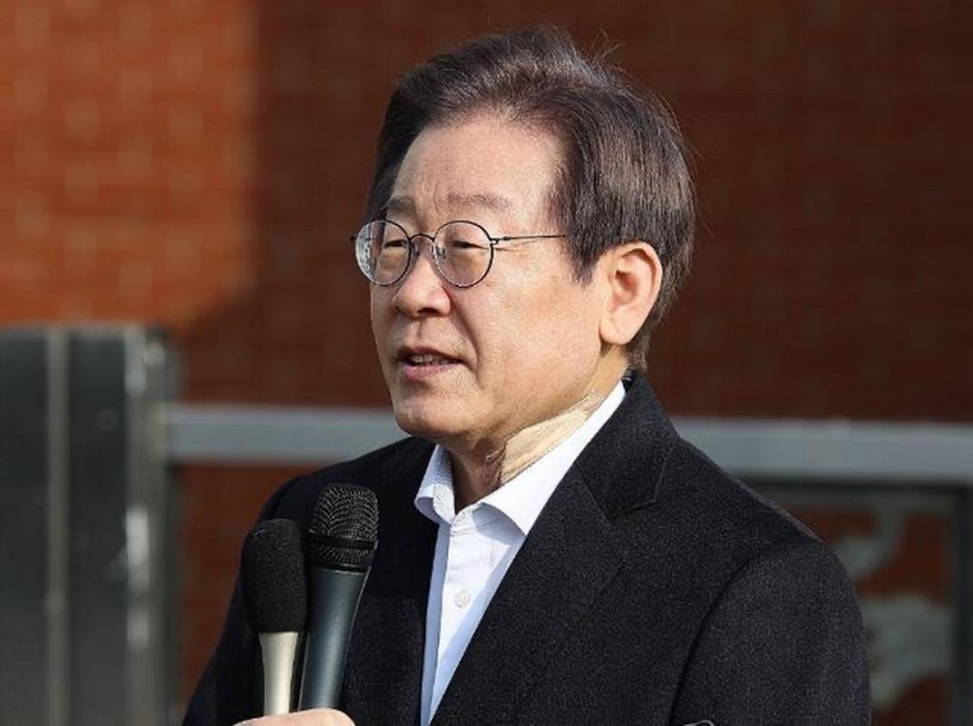 2005新澳正版免费大全和李在明正式宣誓就职与李在明是什么党